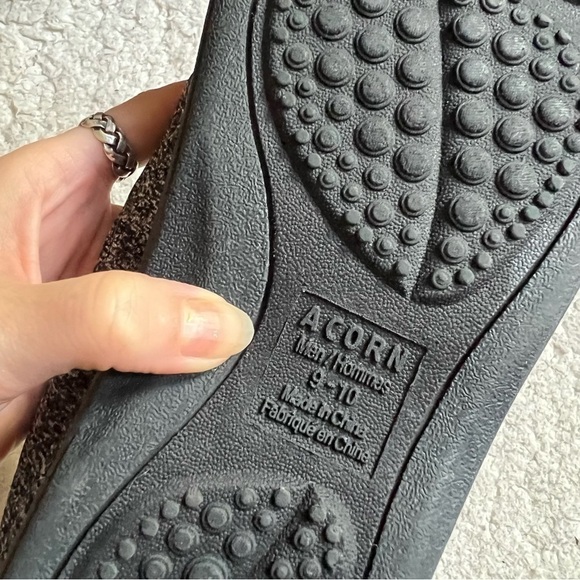 Acorn Heathered Black White Slippers Size 9-10 Rubber Sole Memory Foam Clog - Picture 9 of 10